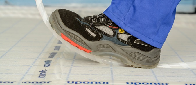 Uponor Klett: riscaldamento e raffrescamento radiante a pavimento